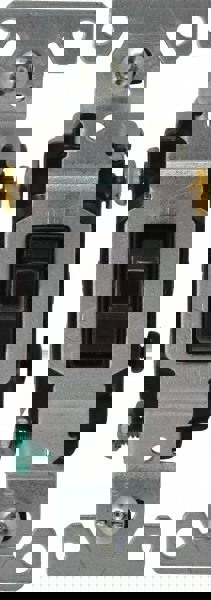 3 Pole, 120 to 277 VAC, 20 Amp, Commercial Grade Toggle Three Way Switch